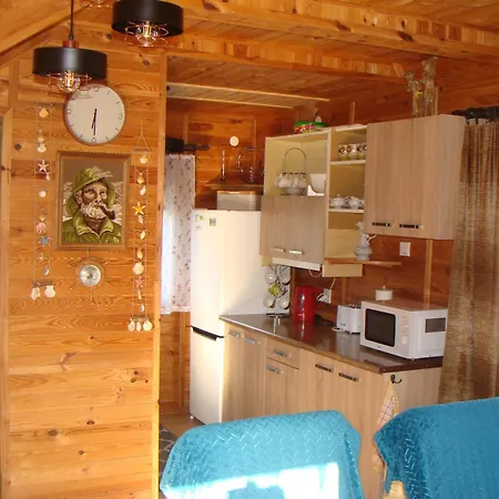 بيت للعطل U Uli